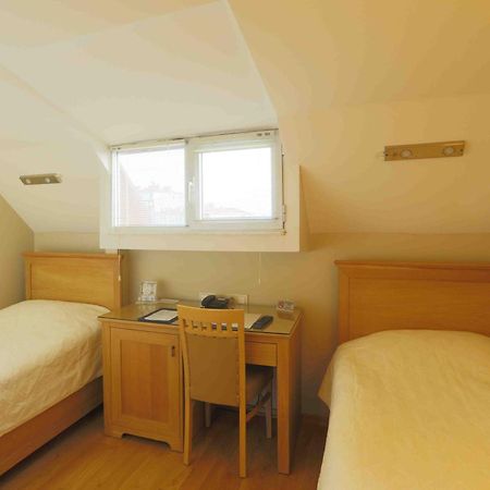 Hotel Expocity Istanbul Bagian luar foto