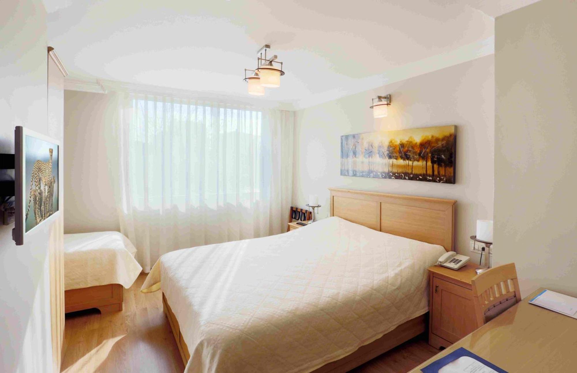 Hotel Expocity Istanbul Bagian luar foto
