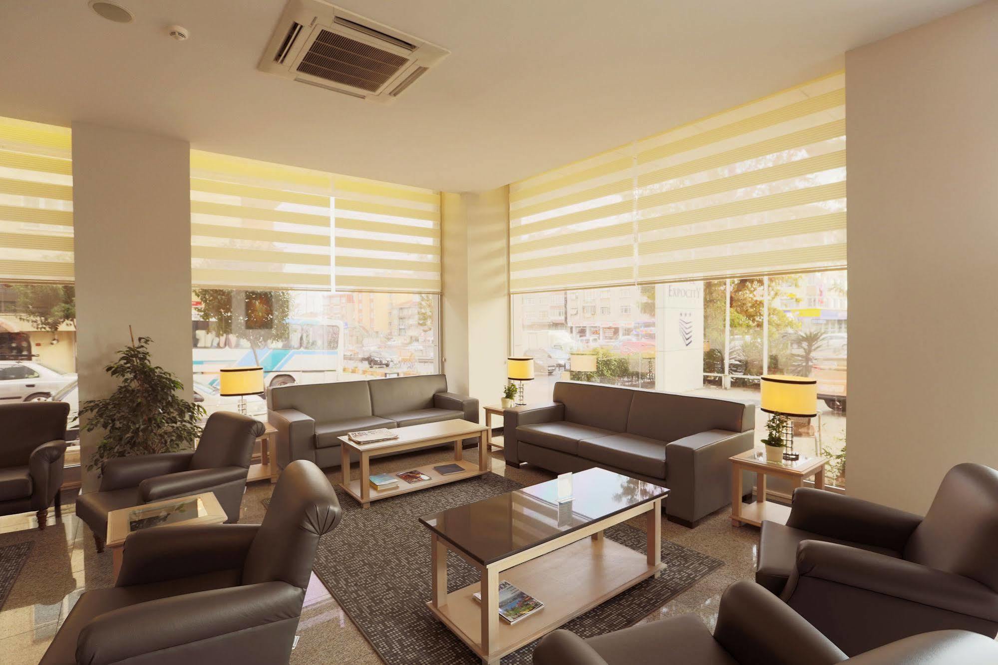 Hotel Expocity Istanbul Bagian luar foto
