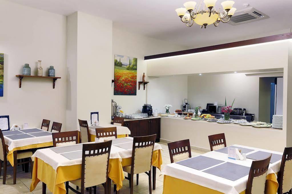 Hotel Expocity Istanbul Bagian luar foto